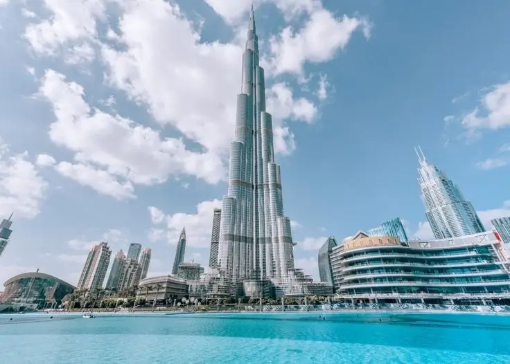 Burj Khalifa – The Tallest Family Adventure