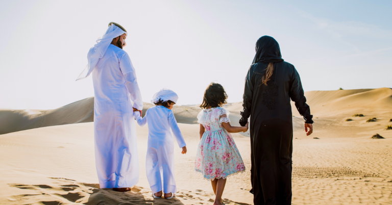 What to Wear During a Desert Safari In Dubai – A Proper Guide
