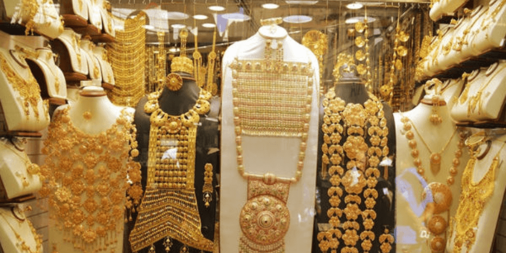 Shop Till You Drop at Dubai's Gold Souk