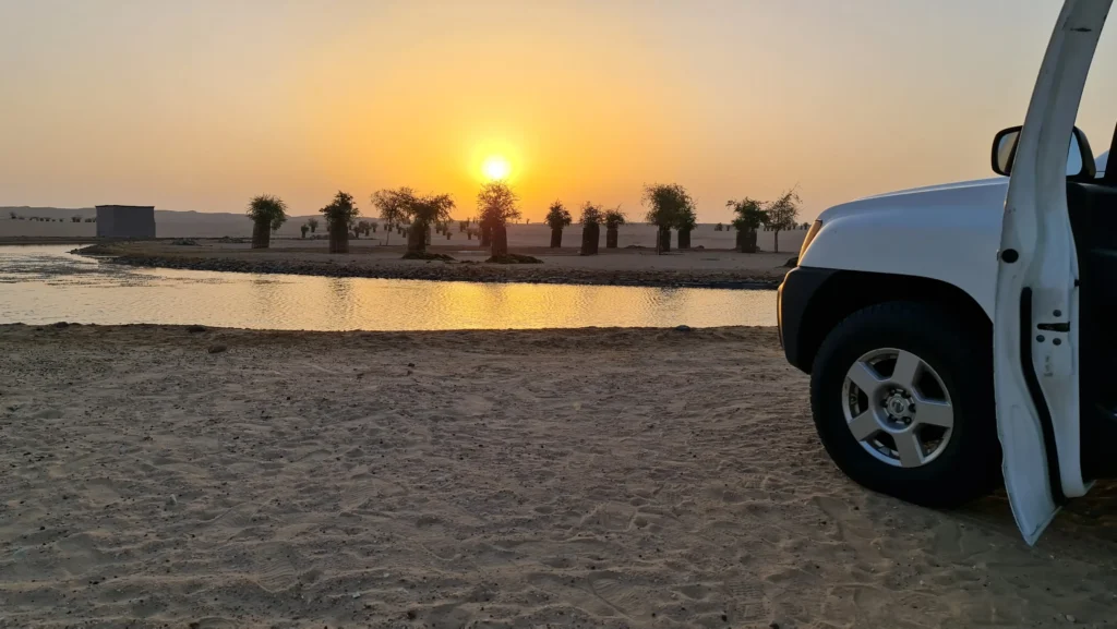 Crescent Moon Lake Dubai - Sunset Photo