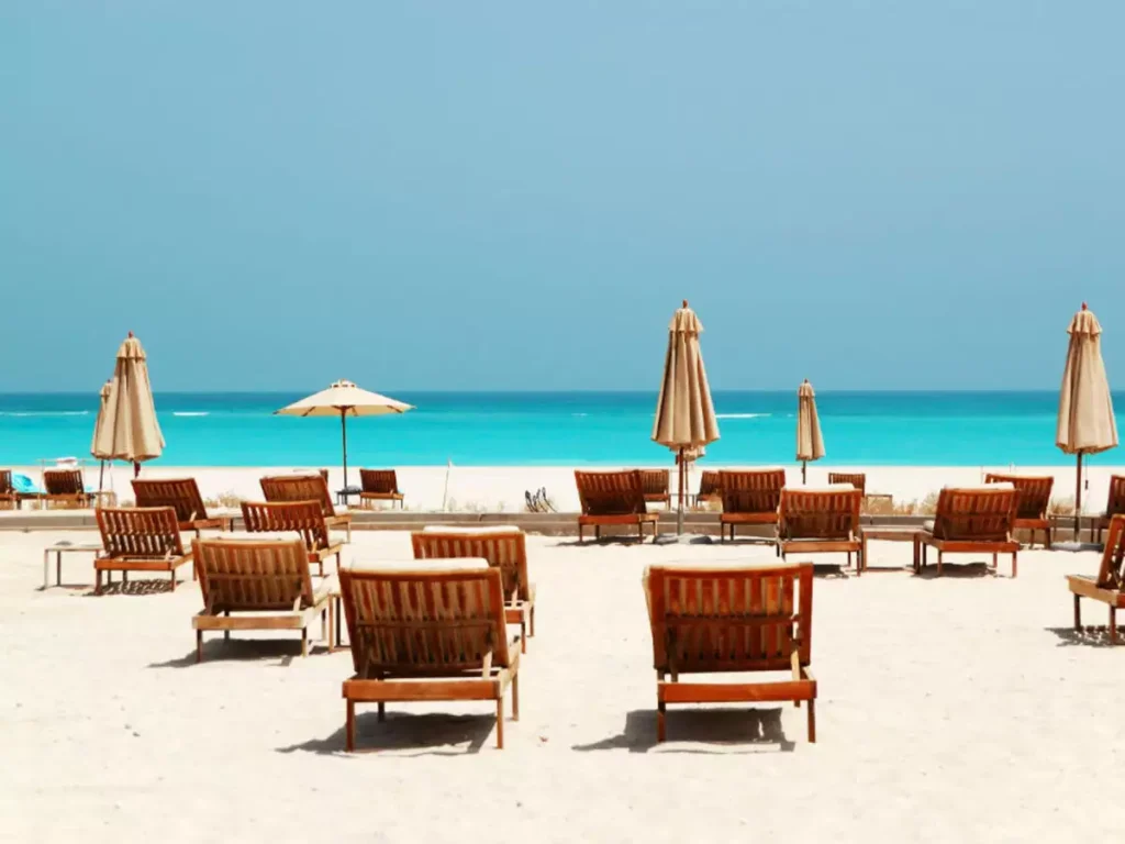 saadiyat island luxury beach resort