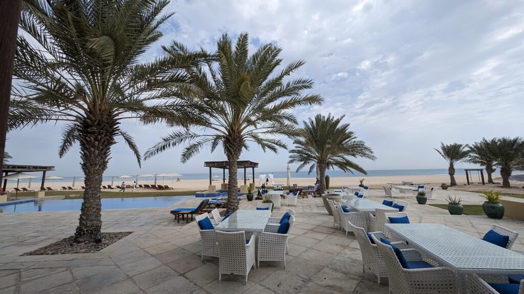 sir bani yas island hotel booking