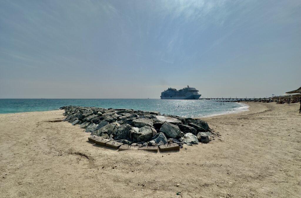 sir bani yas island weather