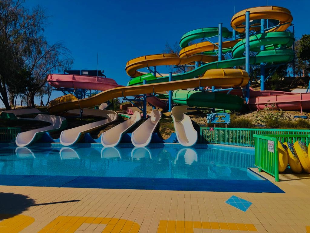 Why is Dreamland Aqua Park in Umm Al Quwain Popular?