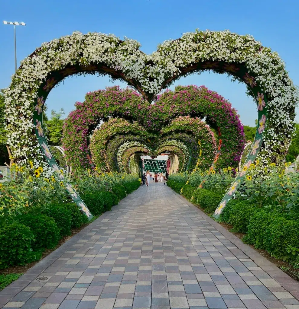 What Are the Most Impressive Flower Sculptures at Dubai Miracle Garden