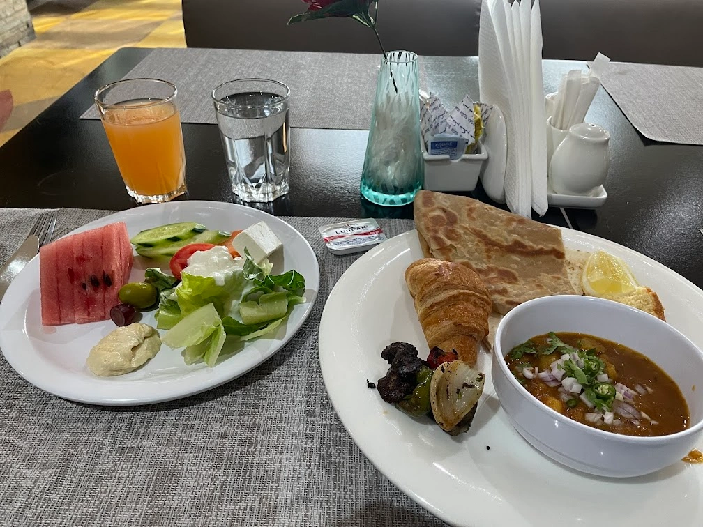 Dubai Hotel Lunch