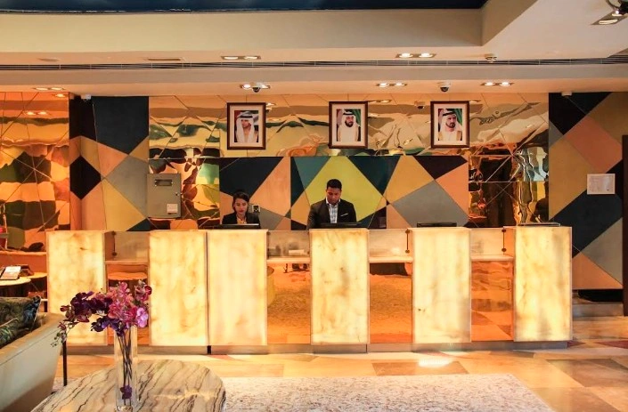 Dubai Hotel Reciepent