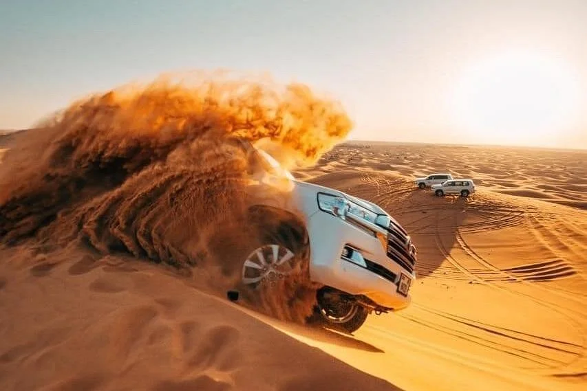 4x4 dune bashing in Lahbab Red Dunes Dubai