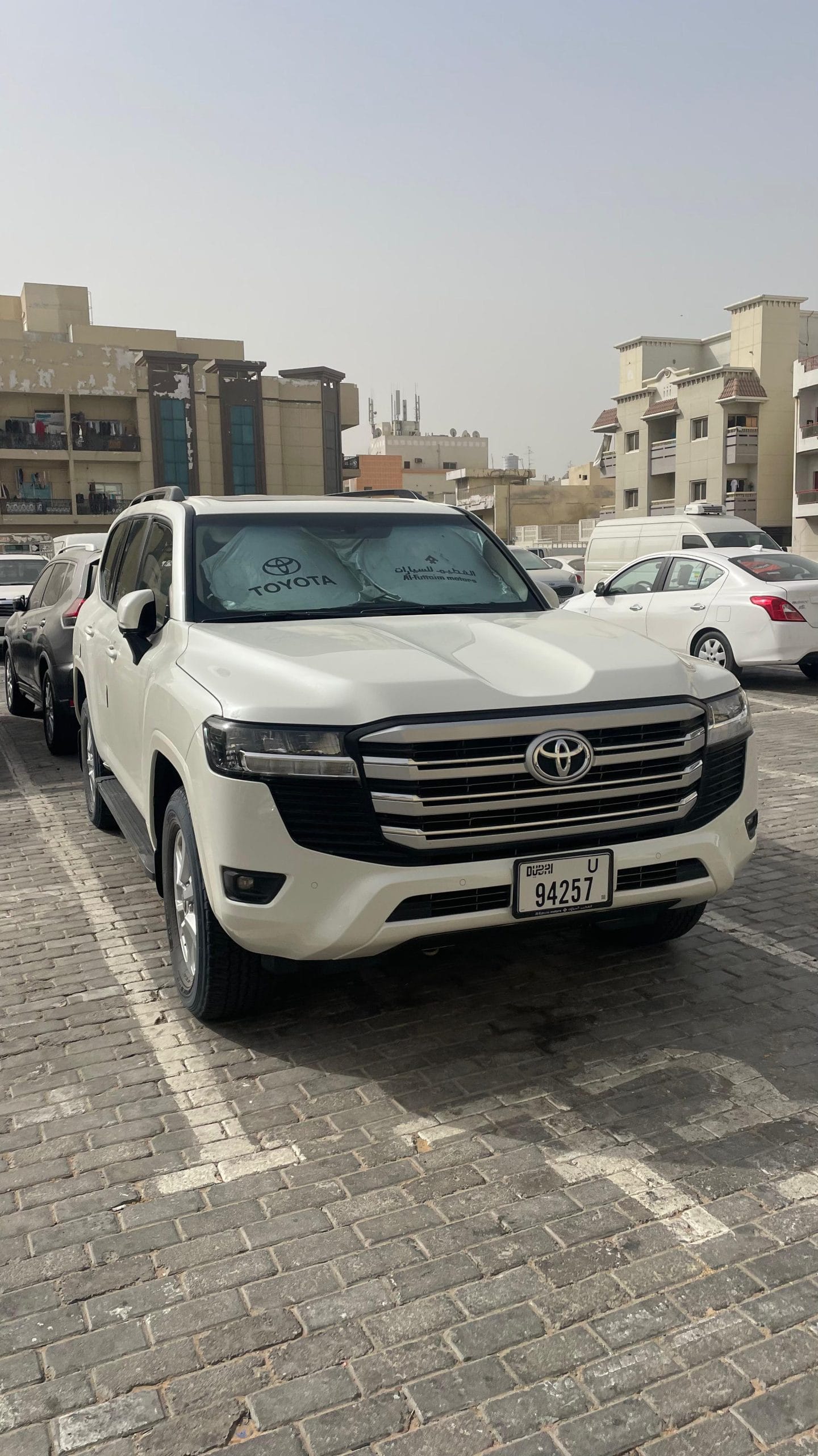 Toyota Land Cruiser 300 used for Dubai desert safari