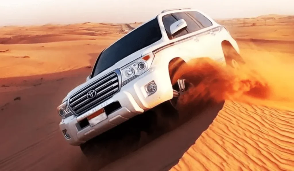 4x4 dune bashing adventure in the Dubai desert